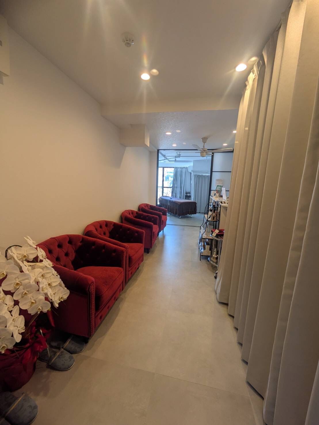 当店へご来店の前に、手荷物はホテルへ直送！手ぶらでGO！